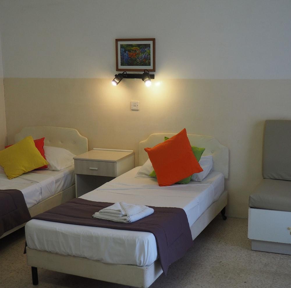 Huli Hotel & Apartments Qawra Exteriér fotografie