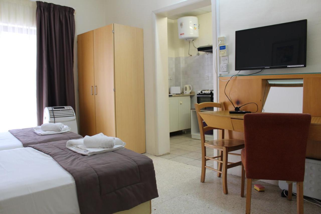 Huli Hotel & Apartments Qawra Exteriér fotografie