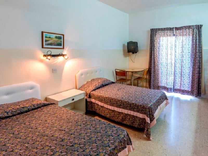 Huli Hotel & Apartments Qawra Exteriér fotografie